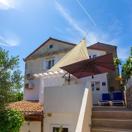 Apartments Valeria, Mali Losinj Bagian luar foto