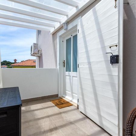 Apartments Valeria, Mali Losinj Bagian luar foto