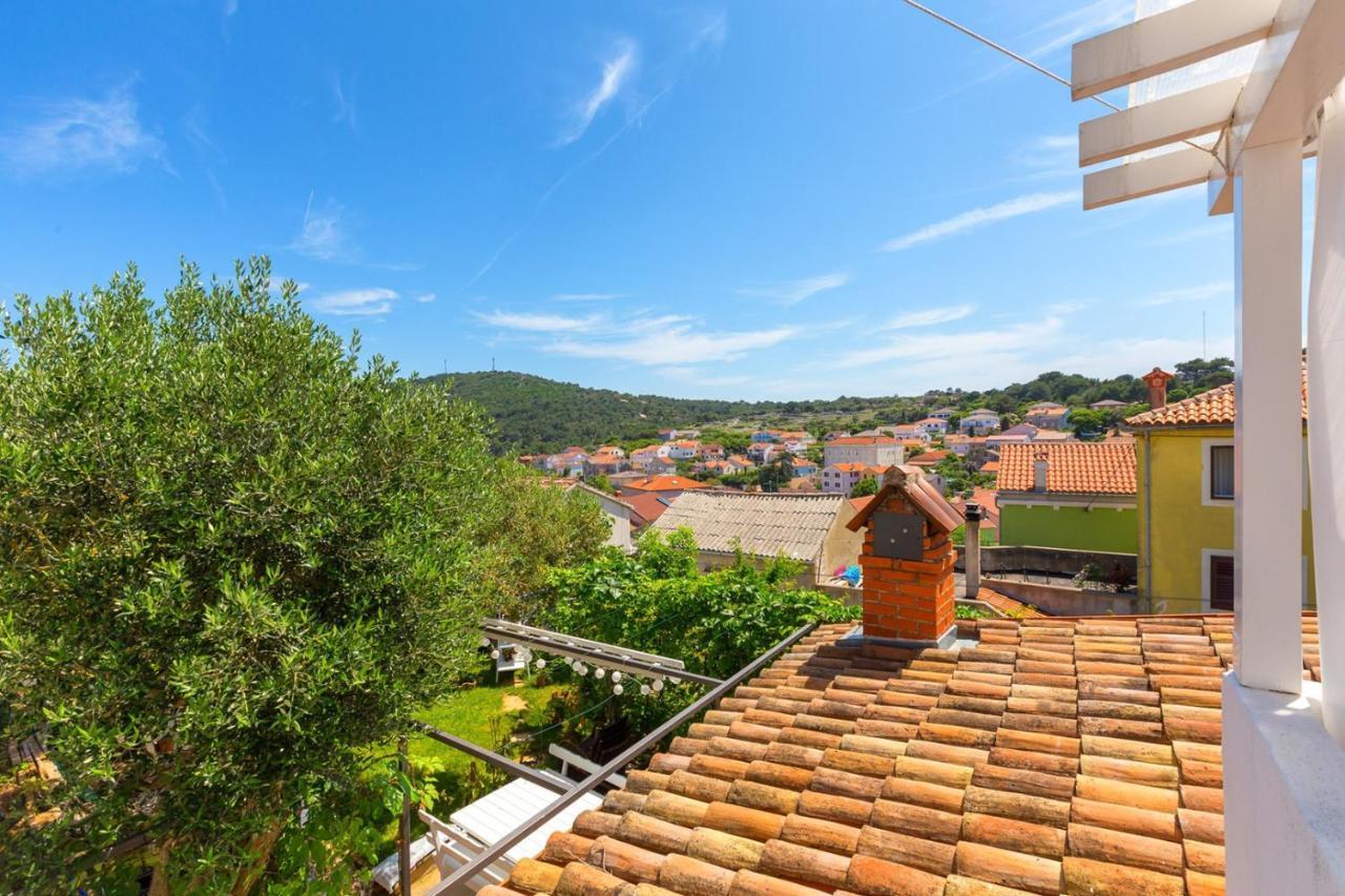 Apartments Valeria, Mali Losinj Bagian luar foto