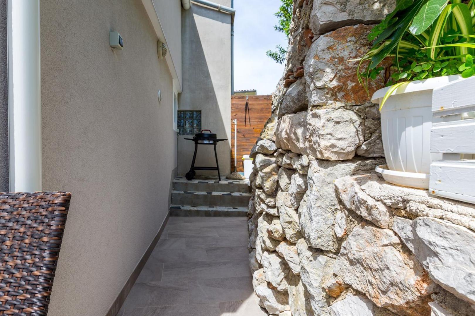 Apartments Valeria, Mali Losinj Bagian luar foto